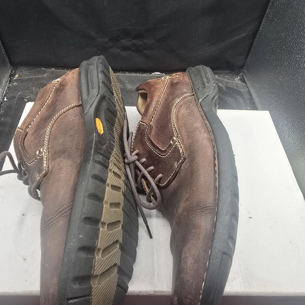 Elegant Brown‎ Leather Derbys